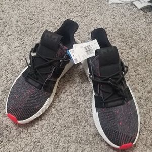 NWT Mens Adidas Prophere